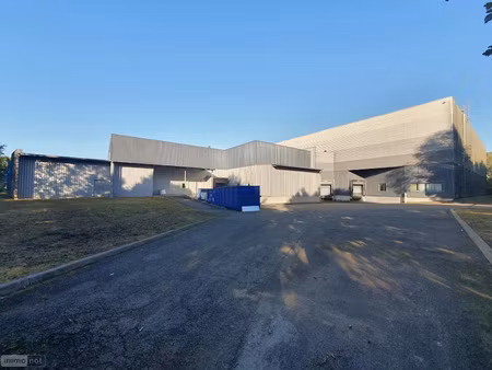 vente locaux professionnels à la ferté-bernard (72400)  836 000 €