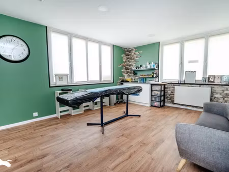 vente immeuble à douarnenez (29100)  199 281 €