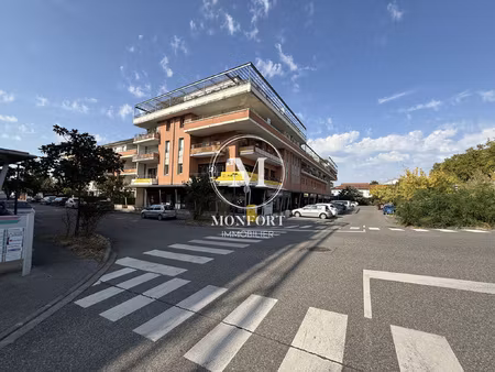 local de 175 m2 au coeur de l'union