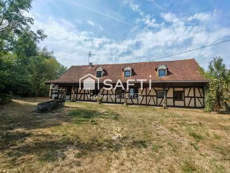 maison spacieuse + t2 + dépendances - grand terrain