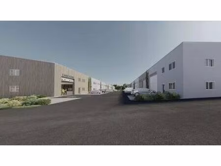 local d'activités à vendre