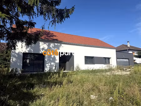 location maison 4 pièces 113.18 m² à mirecourt (88500)  1 200 €