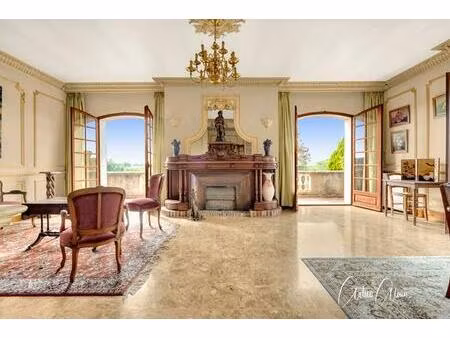 maison de caractère de 283 m² avec dépendances et fort potentiel sur plus de 9 000 m² de..