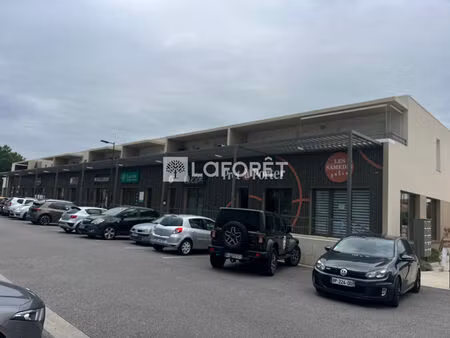 local commercial st esteve 154.66 m2