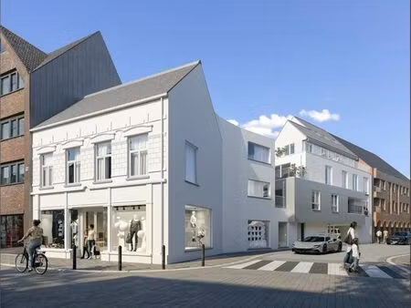 exclusief handelspand met een opp. van ca. 150m²!!