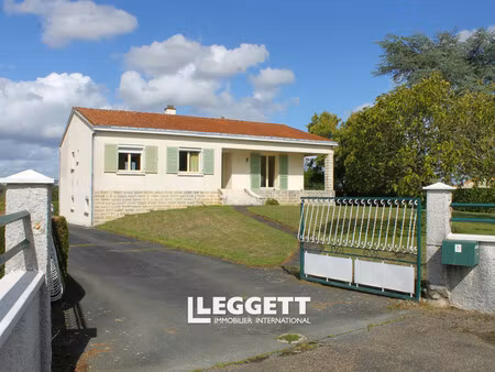 maison 11 pièce(s)  vouvant