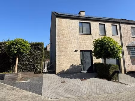 villa jumelée prêt à emménager et économe en énergie