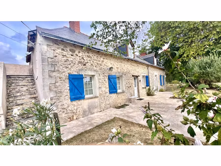 a vendre maison ancienne bécon les granits