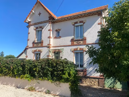 maison bourgeoise avec beaucoup de cachet