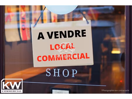 local commercial cluses 211.21 m2