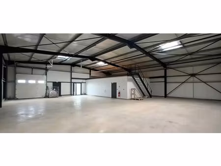 local d'activite - entrepot a louer