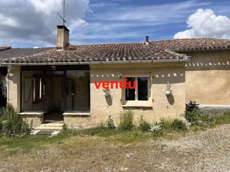 vente maison 4 pièces 119 m² à lectoure (32700)  120 000 €
