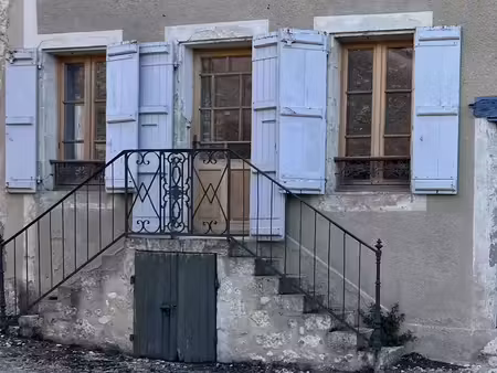 vente propriété 6 pièces 186 m² à saint-clar (32380)  136 000 €