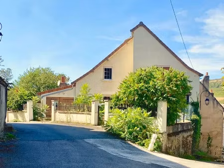 vente maison 4 pièces 100 m² à saint-désert (71390)  184 000 €