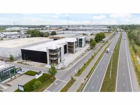 industrieel gebouw te koop in mariakerke