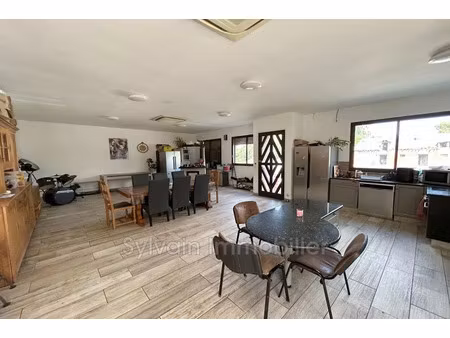 vente maison 7 pièces 195.51 m² à formerie (60220)  230 000 €