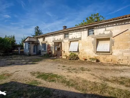 vente maison 4 pièces 81 m² à lussac (33570)  223 650 €