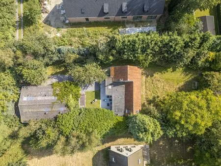 perceel bouwgrond van 2391 m² in hartje latem