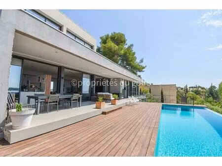 villa contemporaine avec vue imprenable sur l'étang de thau balaruc-le-vieux