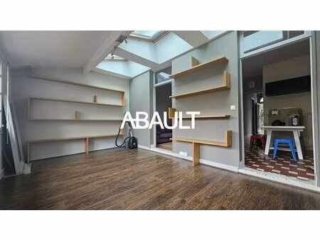 location local professionnel 90m² bordeaux 33200