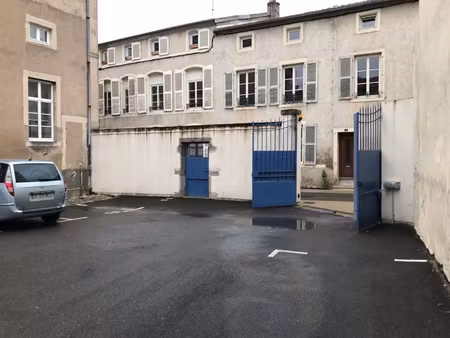 location parking toul 54200