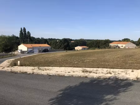 vente terrain 933m2 annepont 17350 - 38021 € - surface privée