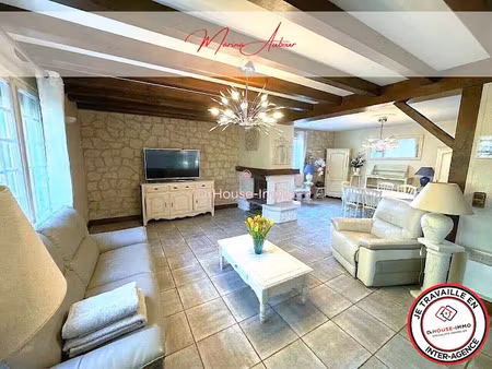vente maison 9 pièces 214 m² à vouneuil-sous-biard (86580)  371 000 €