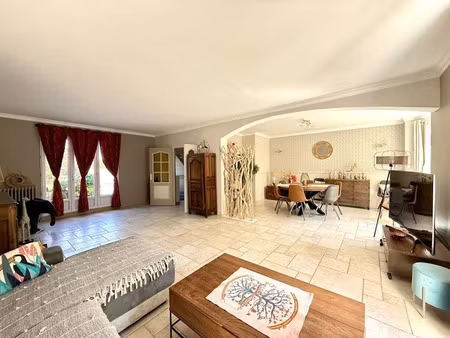 vente maison 7 pièces 184 m² à bray-sur-seine (77480)  373 000 €