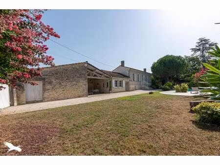 vente maison 6 pièces 137 m² saint-seurin-de-cadourne (33180)