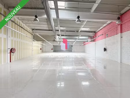 local commercial a louer