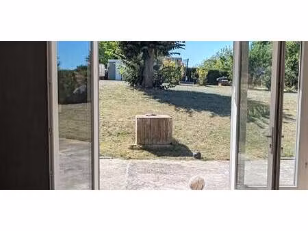 maison avec jardin et terrasse gommecourt (78)