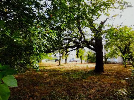 vente terrain 834 m² saint-julien-l’ars (86800)