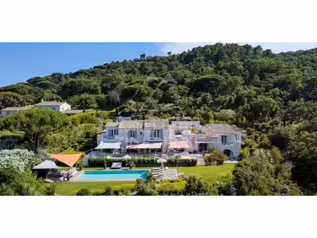 villa avec piscine ramatuelle (83)
