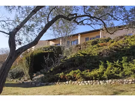 vente maison 7 pièces 250.35 m² à valensole (04210)  675 000 €