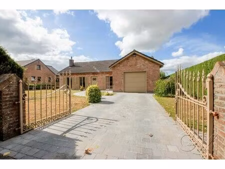 villa à vendre avec terrasse et jardin   warneton (vbd24946)