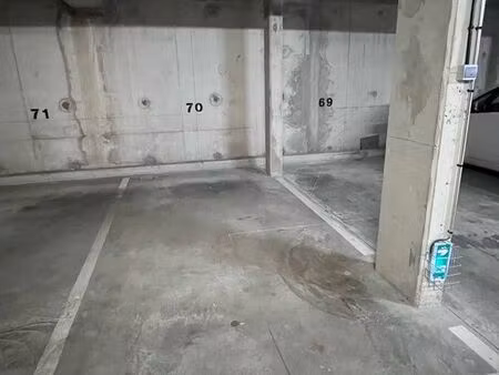 parking à louer