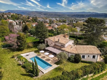 maison de luxe à vendre à saint-étienne-de-fontbellon