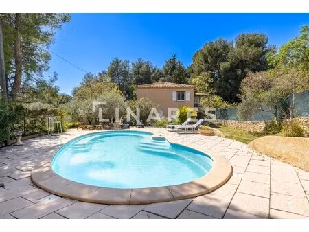 maison de luxe à vendre dans le quartier la treille