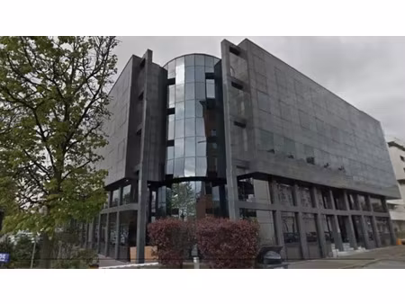 immeuble de bureaux - une adresse rare sur les quais de suresnes