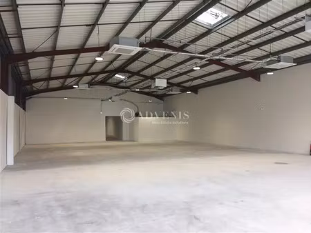 local commercial a louer