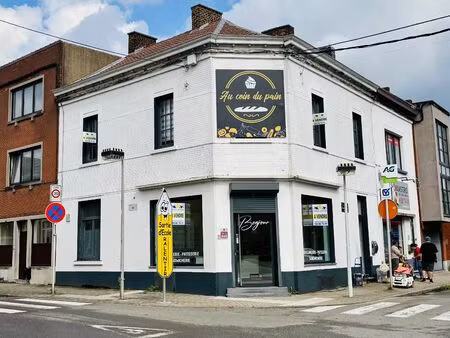 surface commerciale à louer à chaussée de mons 29 la louvière (vwd14855)