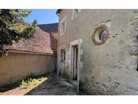 maison bélâbre m² t-6 à vendre  45 000 €
