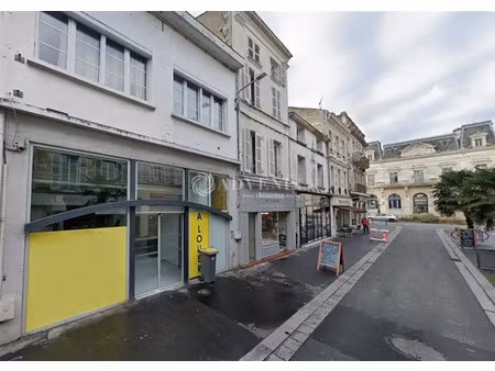 local commercial a louer