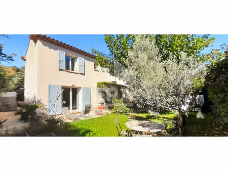 st remy de provence - maison individuelle avec jardin dans copropriété avec piscine