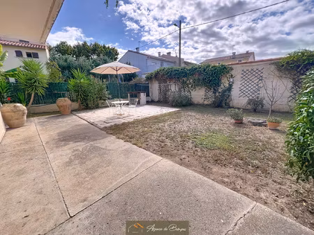 secteur residentiel - villa 3 faces 170 m2 hbts sur 441 m2