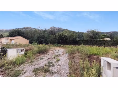 vente terrain 685 m² à colombières-sur-orb (34390)  110 000 €