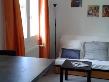 location meublée appartement 1 pièce 14 m² à morlaix (29600)  410 €