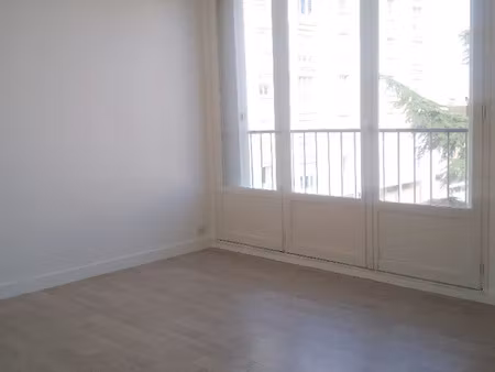 location appartement 2 pièces 42.31 m² à rennes (35000)  642 €