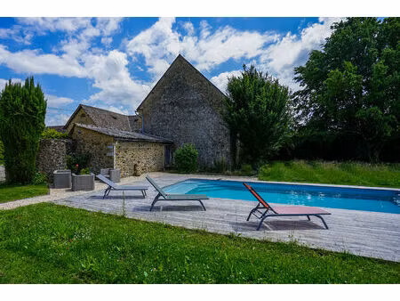 demeure xviiie avec piscine & dépendances 4 chambres granges 30 min de pau