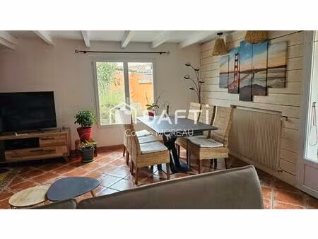 urgent cause mutation  charmante maison de village